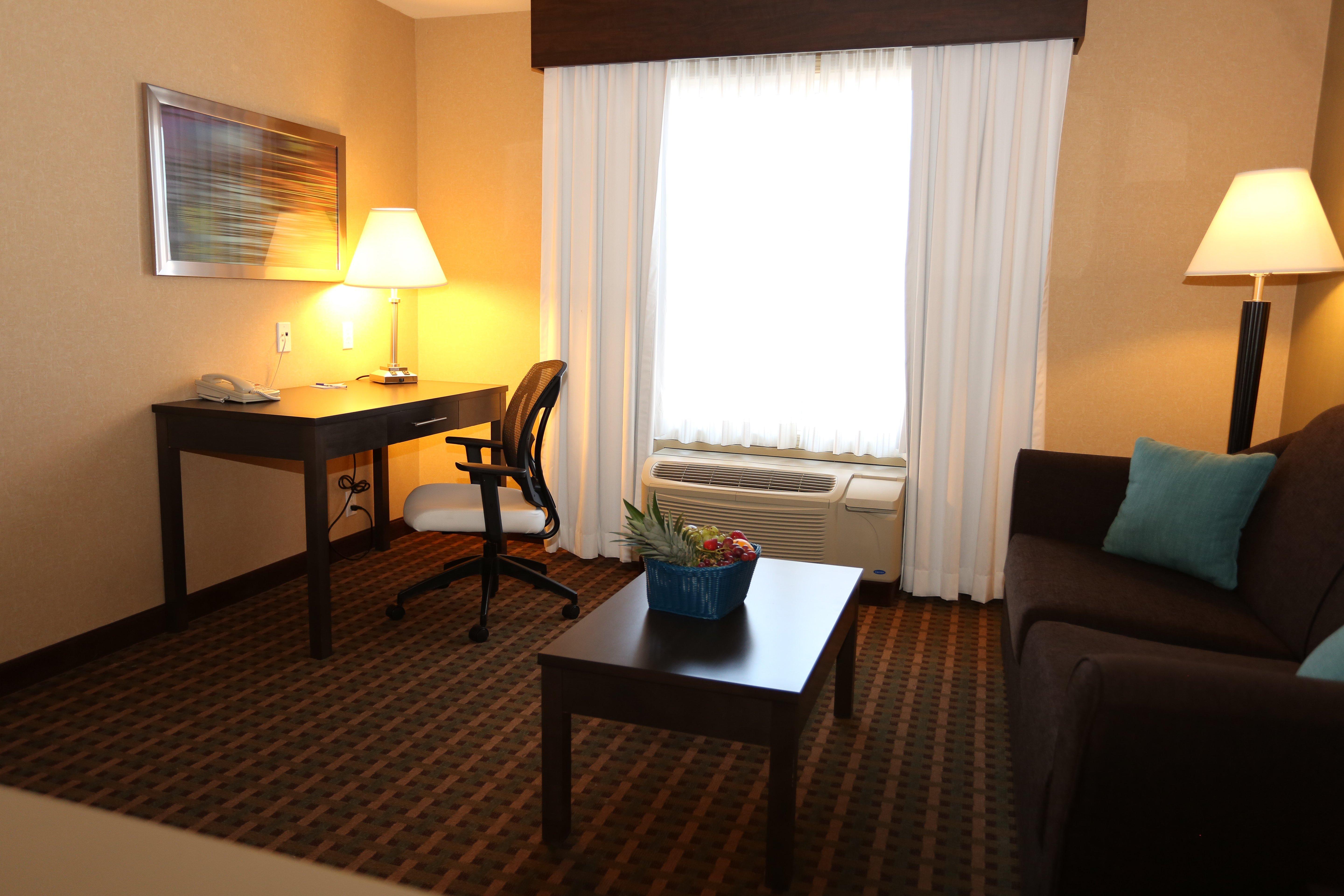 Holiday Inn Express Hotel & Suites Vernon By Ihg Ngoại thất bức ảnh
