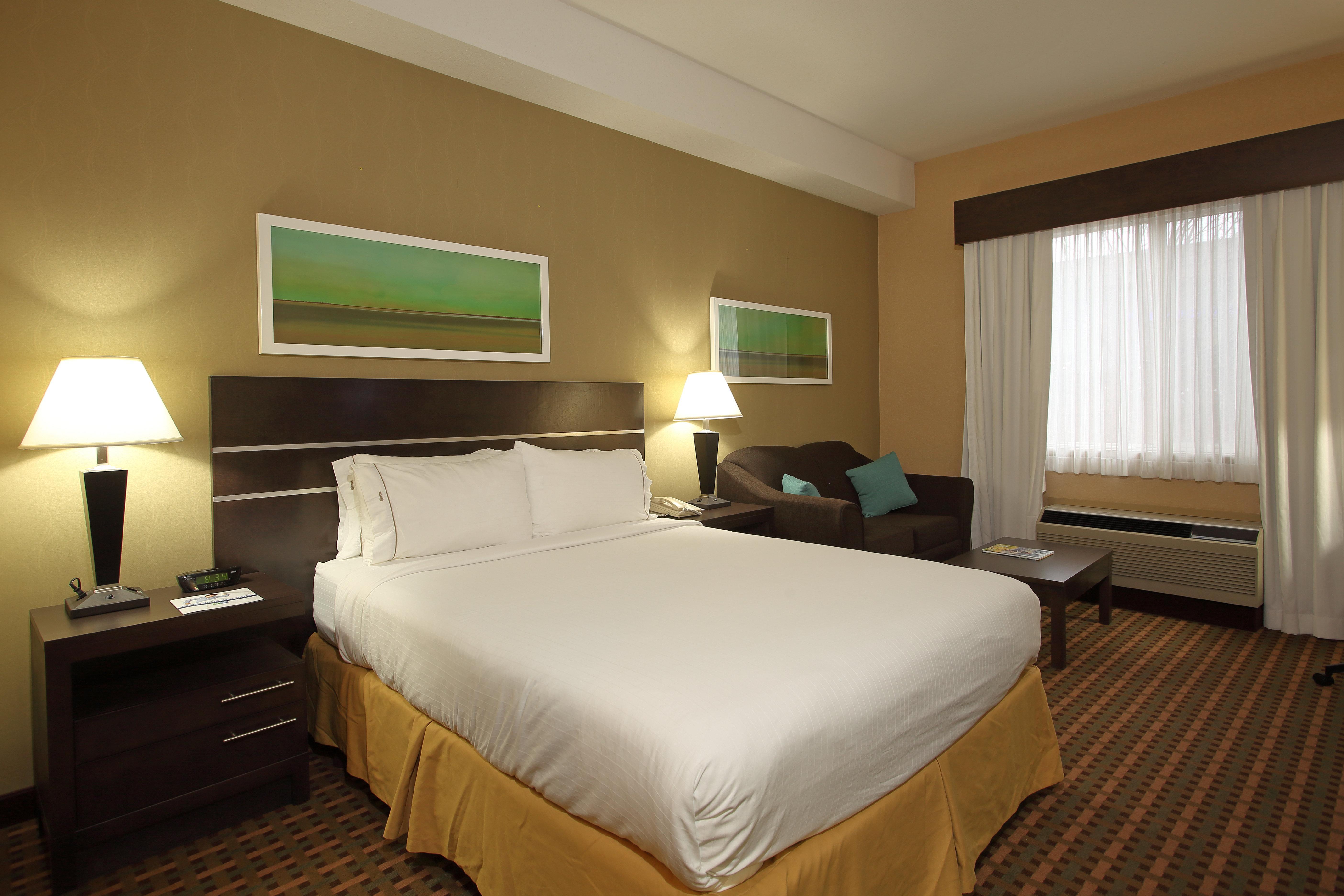 Holiday Inn Express Hotel & Suites Vernon By Ihg Ngoại thất bức ảnh