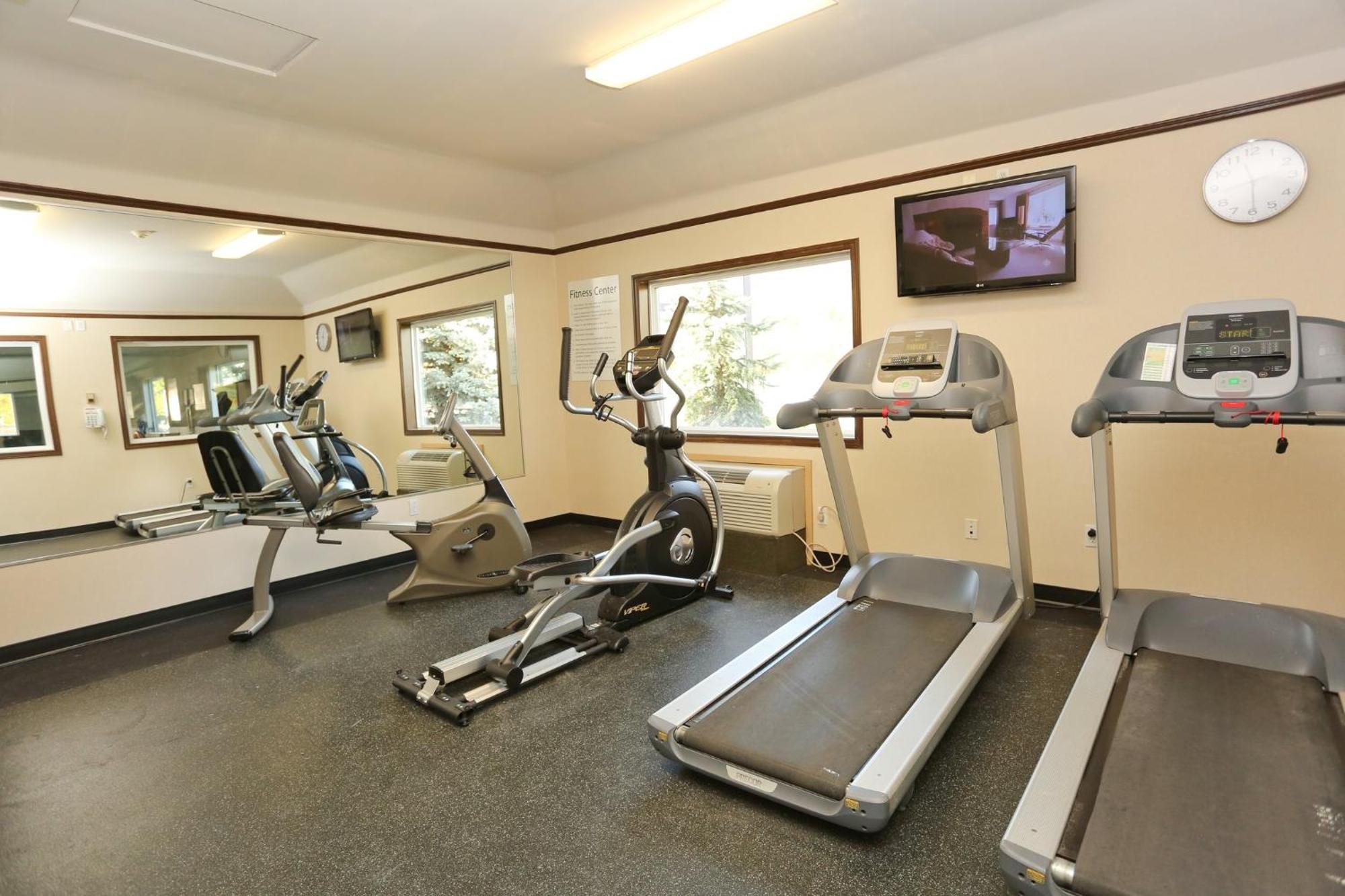 Holiday Inn Express Hotel & Suites Vernon By Ihg Ngoại thất bức ảnh